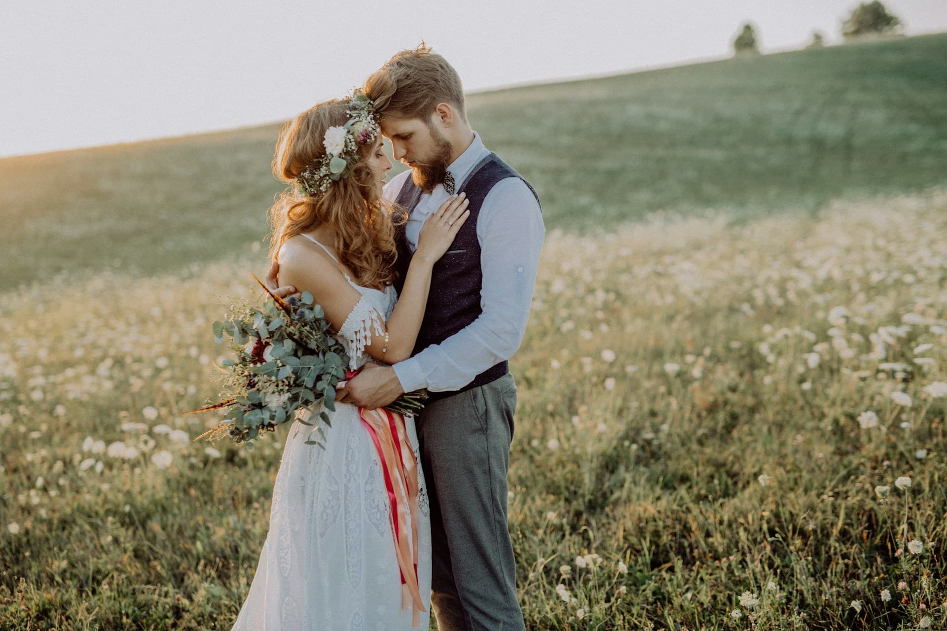 How Creative Photographers Help With Photo Flow On Your Wedding Day