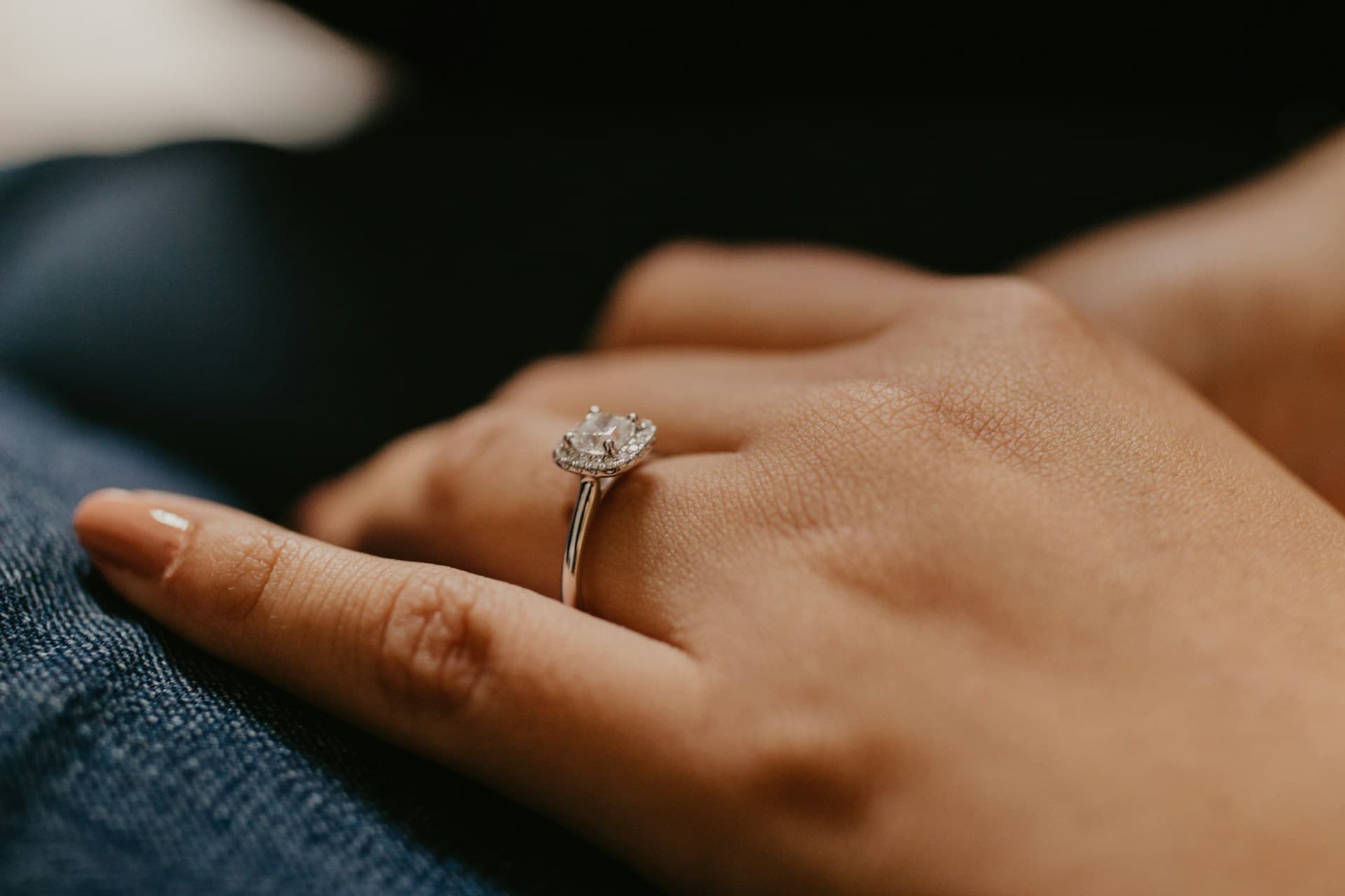 How Engagement Photography Booking Affects Your Session Timeline