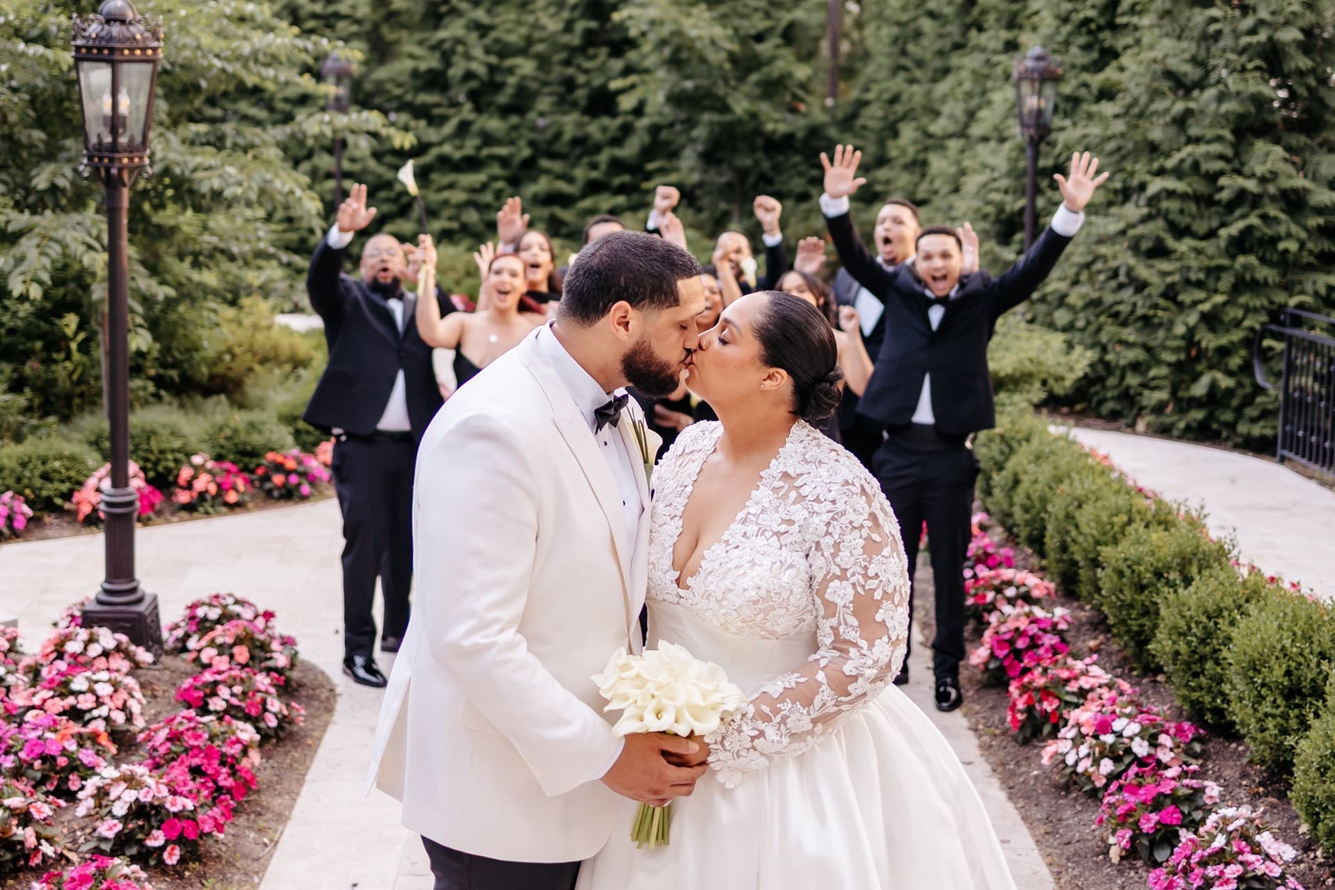 Getting Married in Upstate New York: Best Month for Your Wedding