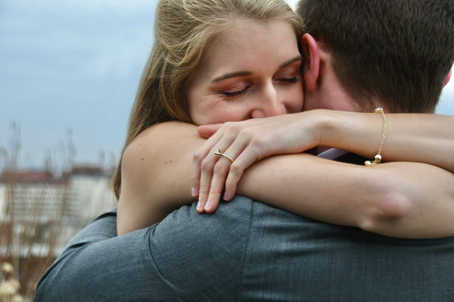 The Best Engagement Photo Spots in Syracuse — and When to Shoot Them