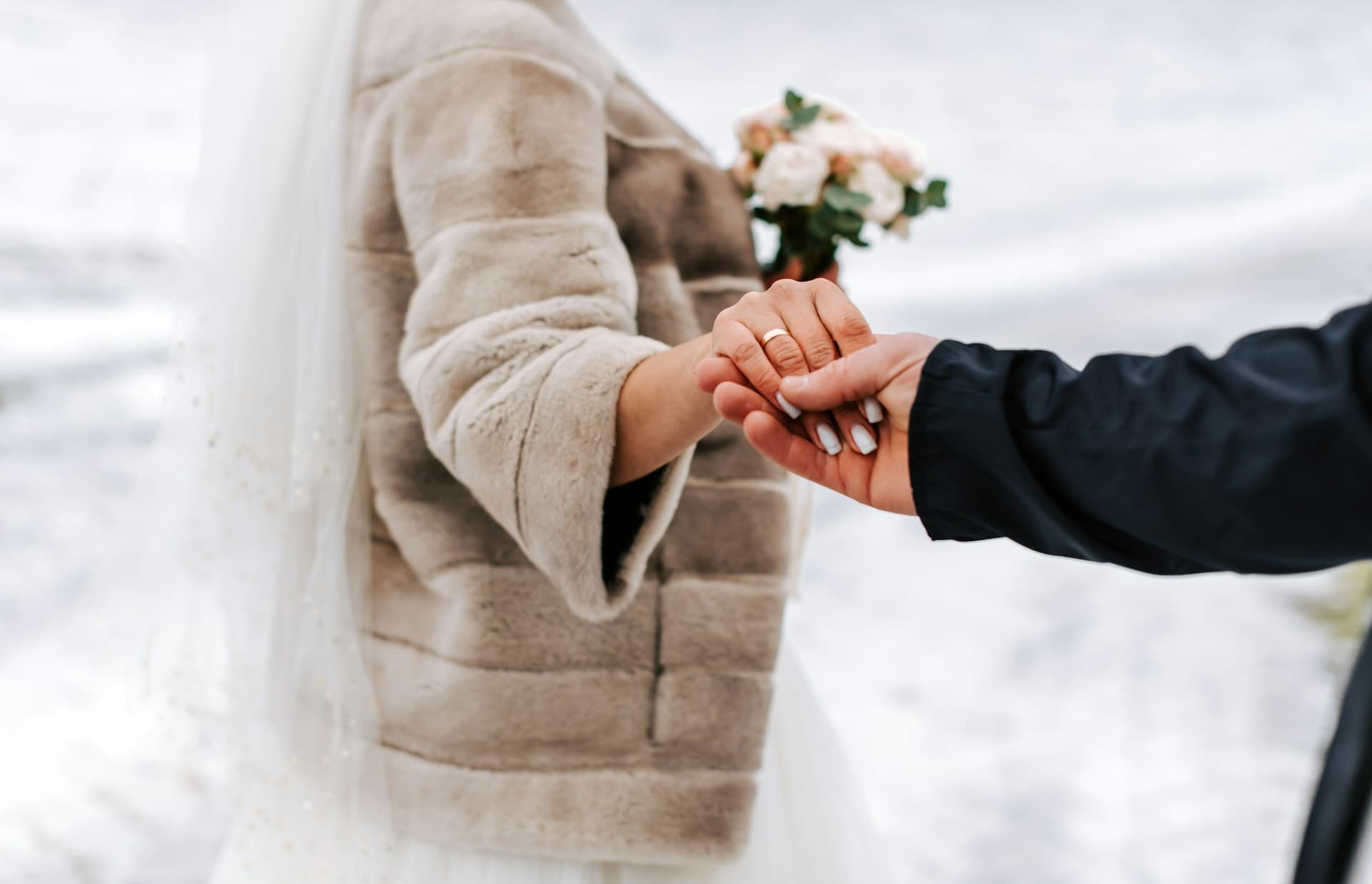 Understanding Winter Wedding Photographer Availability